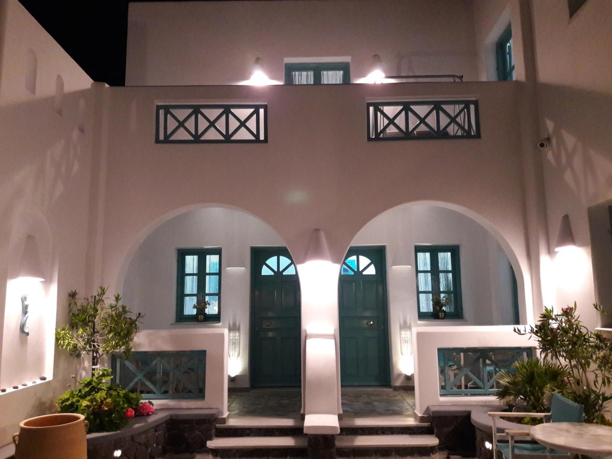 Anastasia Princess Luxury Beach Residence, Adults Only Perissa  Habitación foto